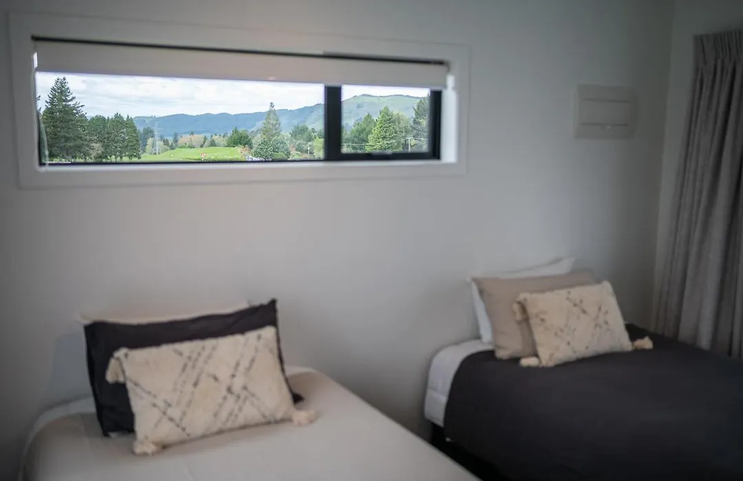 Fairway Cottages-1