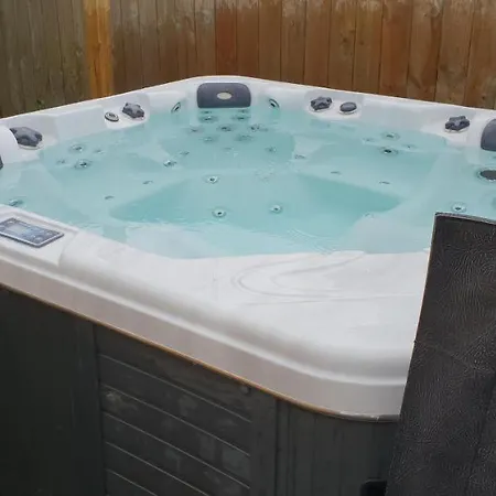 Rose Apartments Unit 3 Central Rotorua - Accommodation & Spa-2
