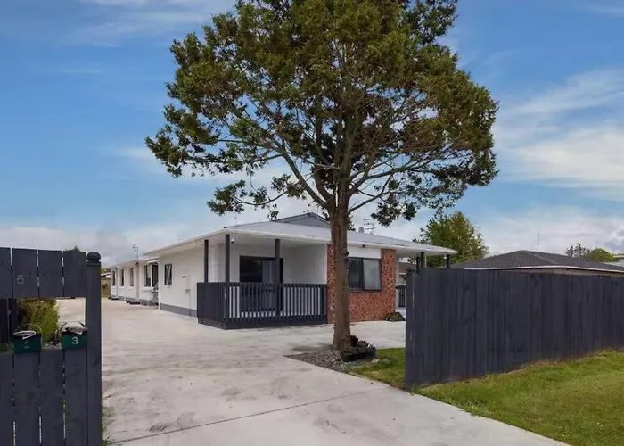Py Holiday Homes Rotorua